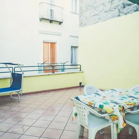 Casa Vacanza Niki Гаэта